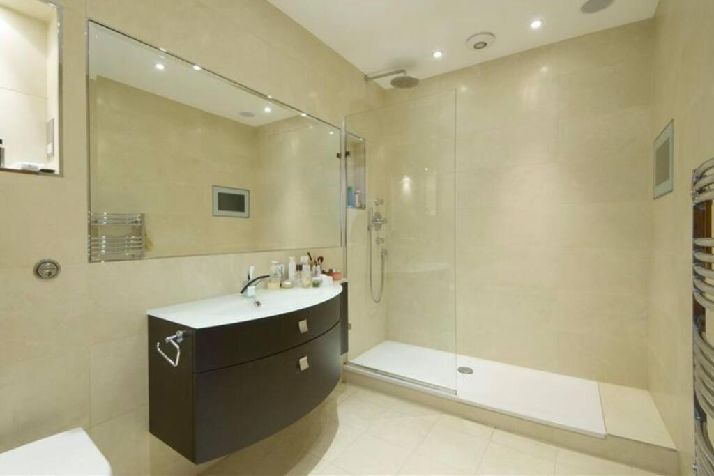 Designer 2 Bedroom Pimlico Londres Extérieur photo