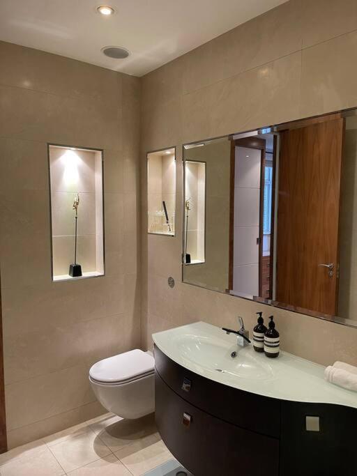 Designer 2 Bedroom Pimlico Londres Extérieur photo
