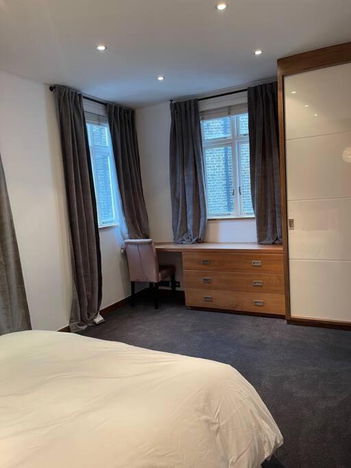 Designer 2 Bedroom Pimlico Londres Extérieur photo